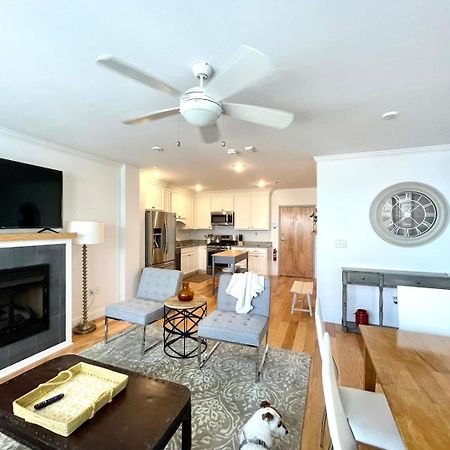 Modern 2-Bed, 2-Bath, 4 Min Walk To Northeastern Apartment Boston Exterior photo