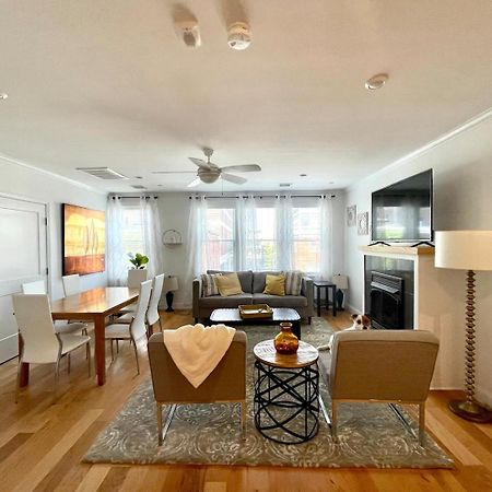 Modern 2-Bed, 2-Bath, 4 Min Walk To Northeastern Apartment Boston Exterior photo